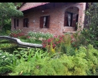 House for rent with big garden, near Nha Trang Xua restaurant